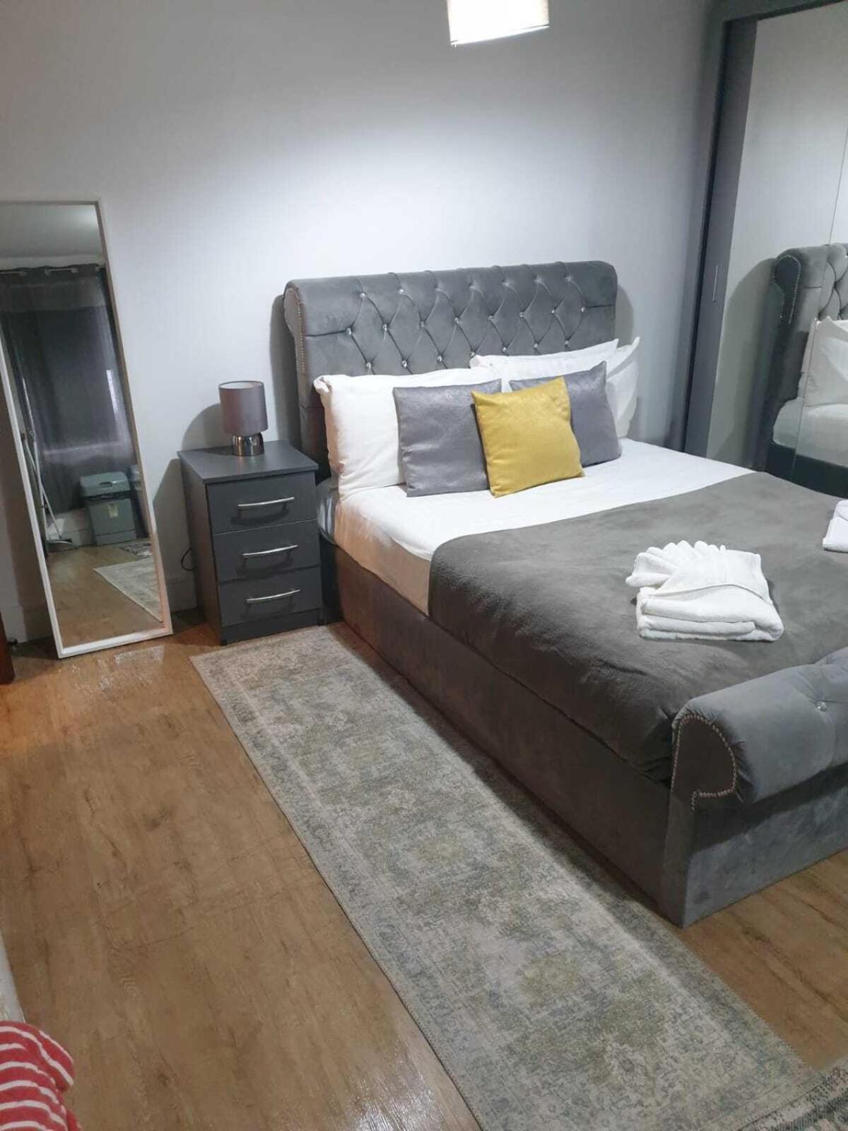 Sav Apartments Regent לייסטר חדר תמונה