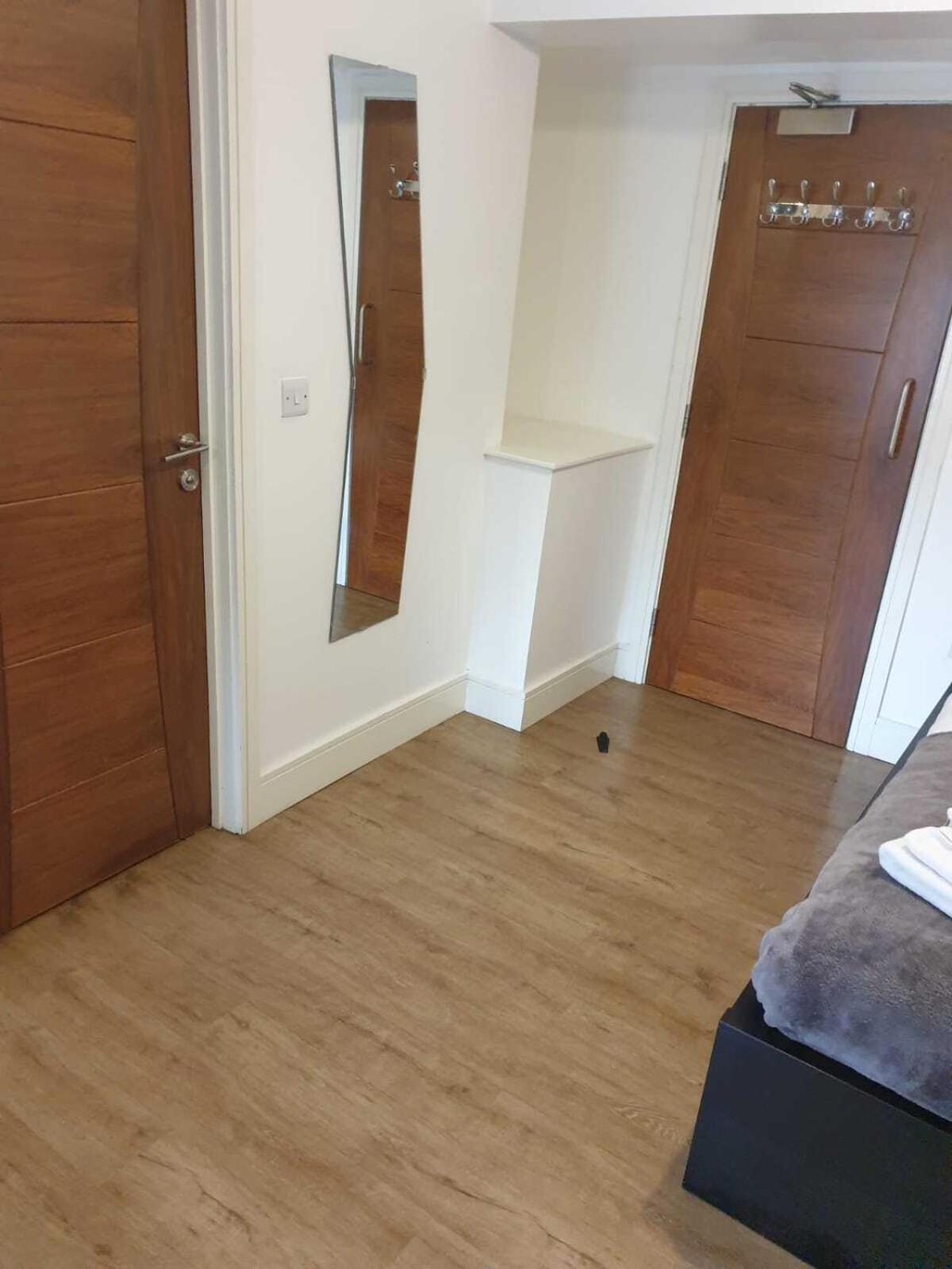 Sav Apartments Regent לייסטר חדר תמונה