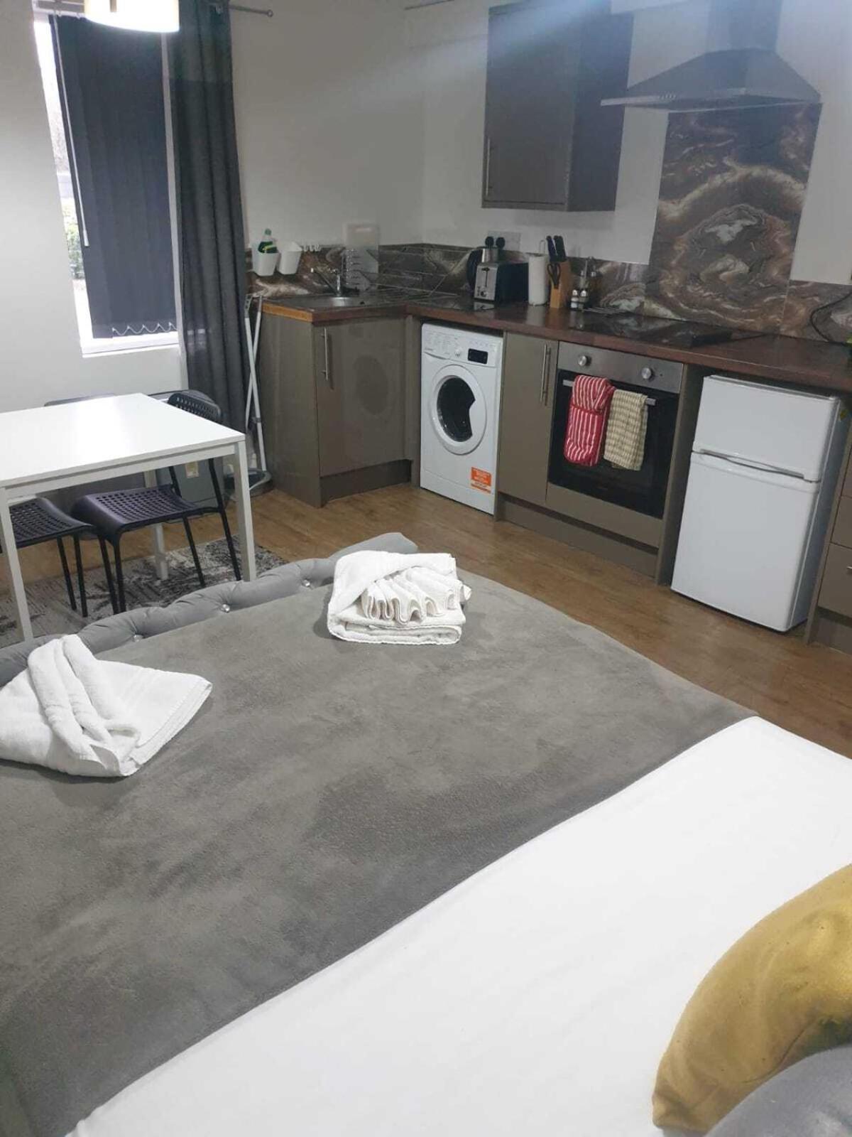 Sav Apartments Regent לייסטר חדר תמונה